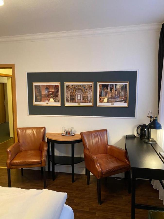 Hotel Niedersachsen Quakenbruck Ngoại thất bức ảnh